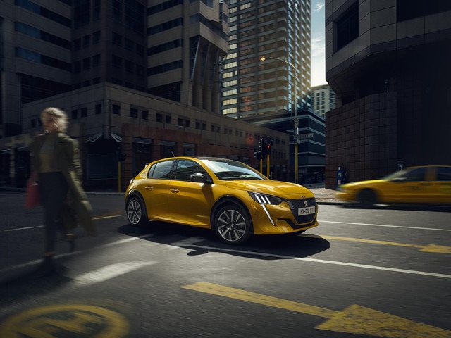 PEUGEOT 208 neuve